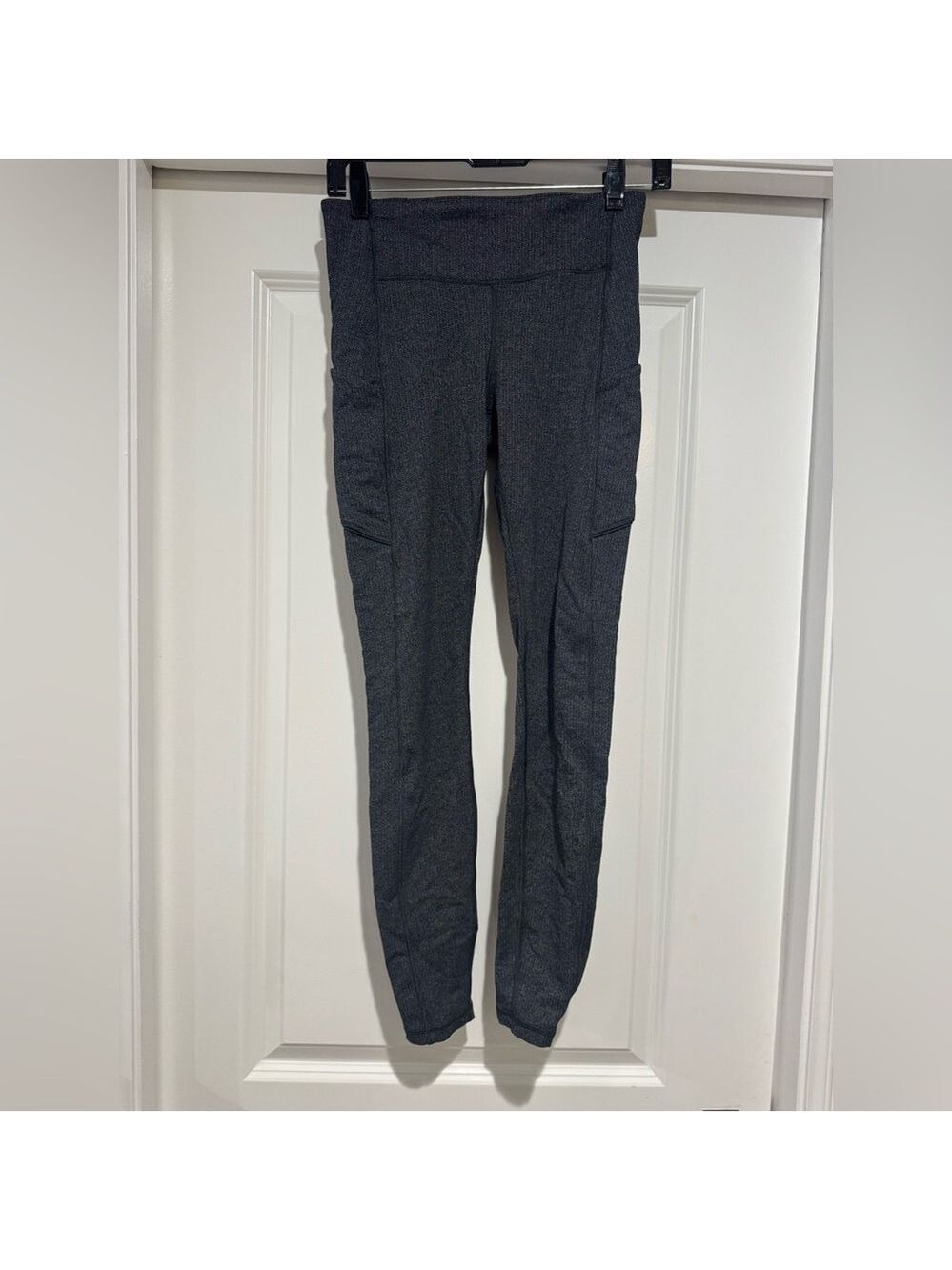 Lululemon Speed Up Tight 28 Leggings